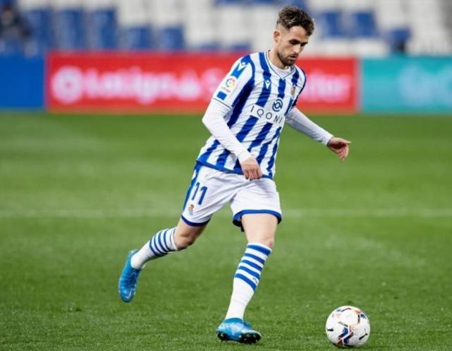 关于帕尔马主场不敌切沃，积分榜上略有下滑的信息