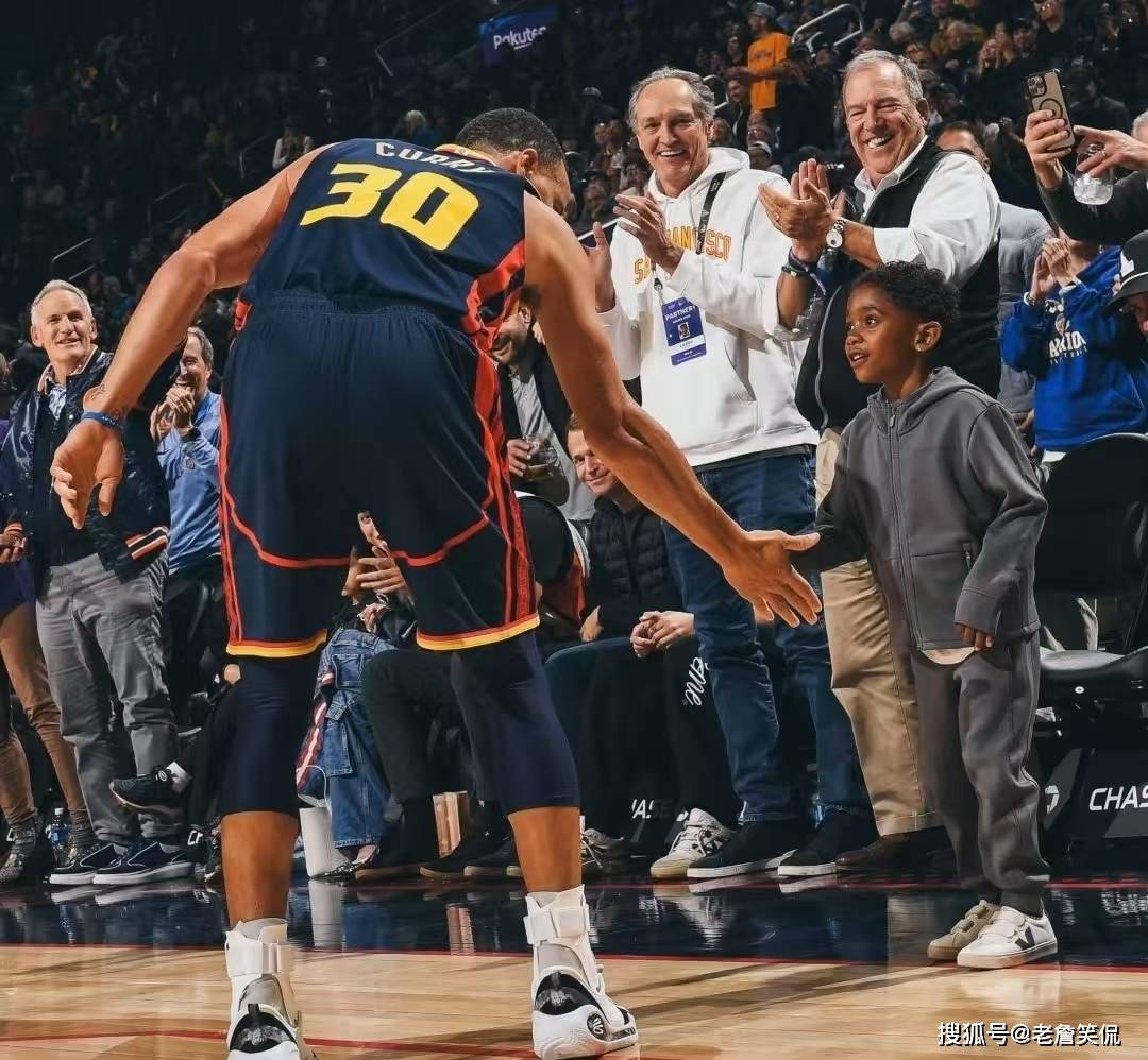 救赎时刻！勇士大胜老鹰，重返巅峰